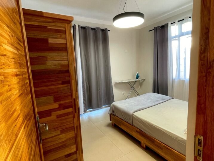 La Peregrina bedroom 2 with double bed — Flic en Flac Mauritius