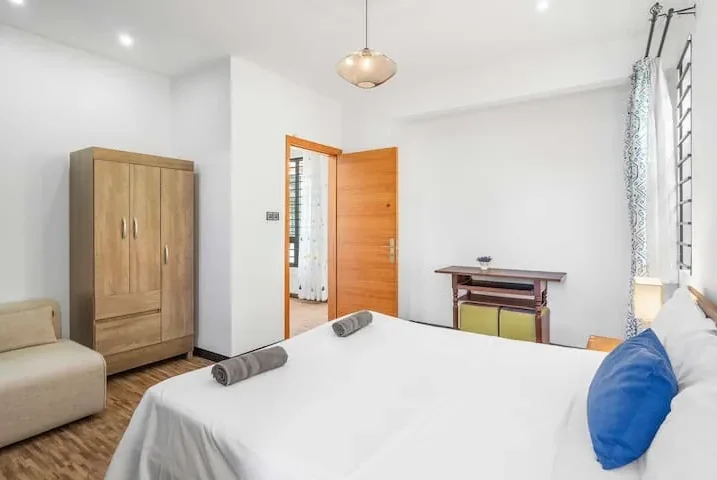 Turquoise Bay Villa Trou aux Biches Mauritius — Bedroom With Console