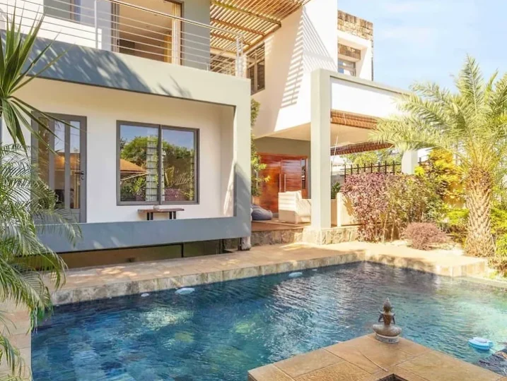 Turquoise Bay Villa Trou aux Biches Mauritius — Exterior Pool View