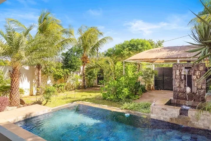 Turquoise Bay Villa Trou aux Biches Mauritius — Pool Garden Palms